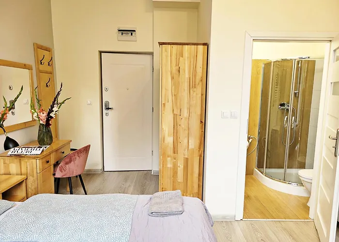 Dream Main Station 3*