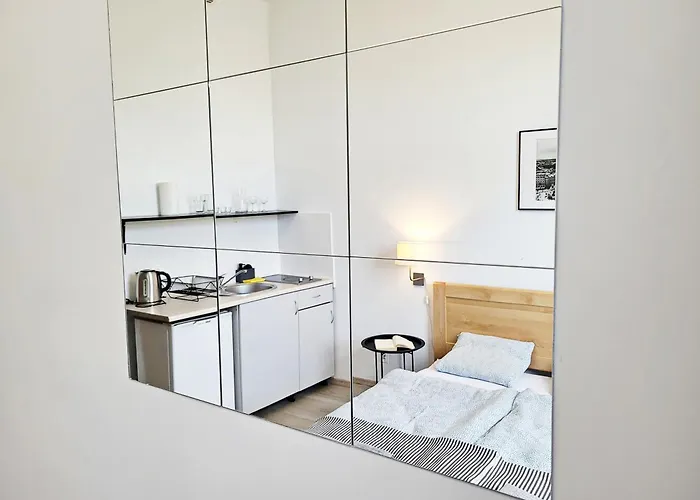 Aparthotel Dream Main Station 3*