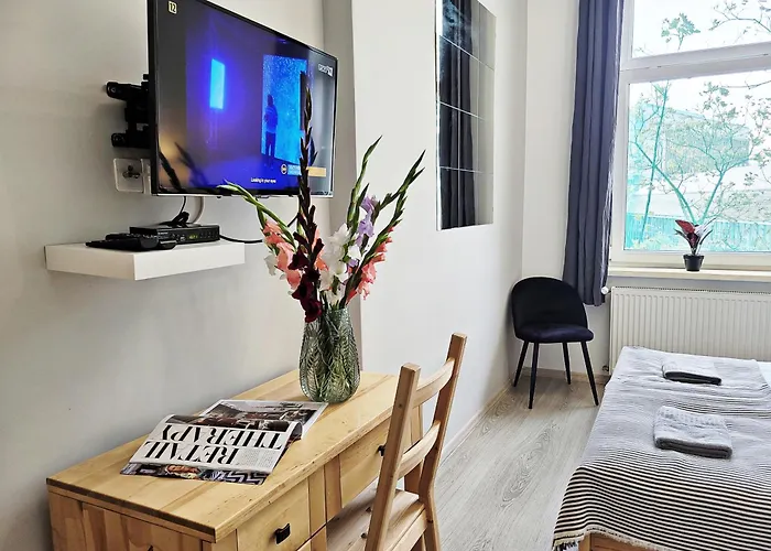 Dream Main Station Aparthotel 3*