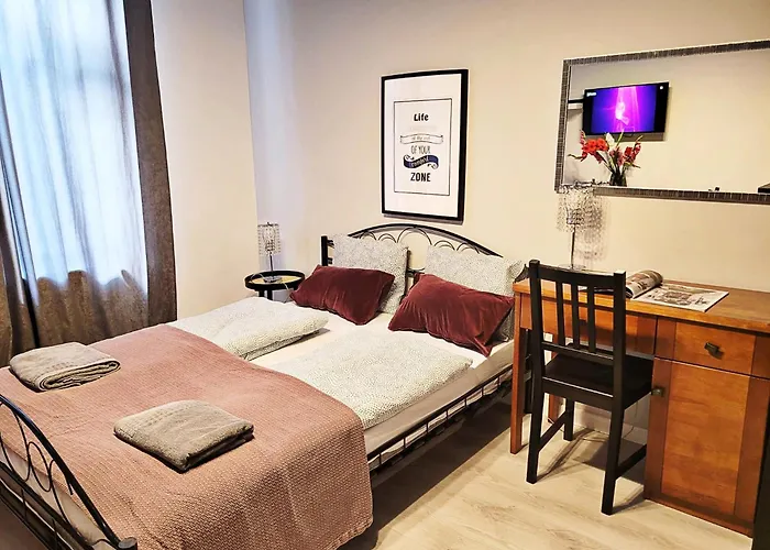 Dream Main Station 3*