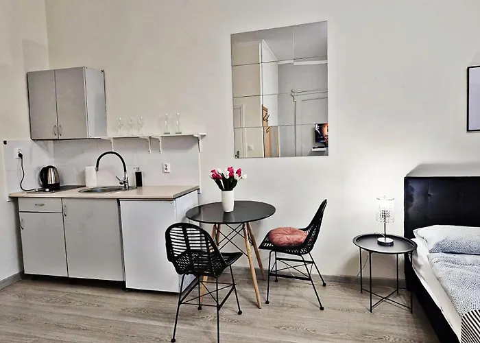 Aparthotel Dream Main Station 3*