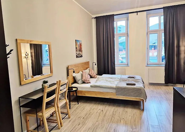 Aparthotel Dream Main Station 3*