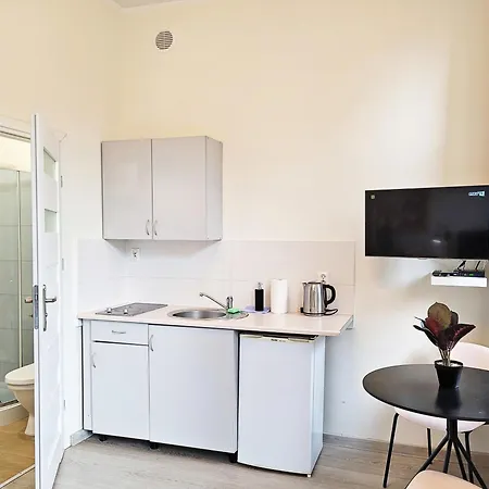 アパートホテル Dream Main Station