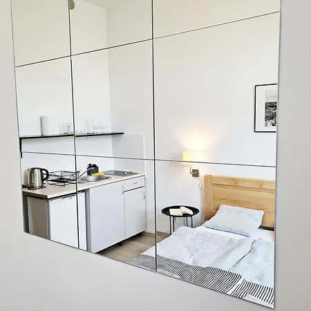 Aparthotel Dream Main Station 3*