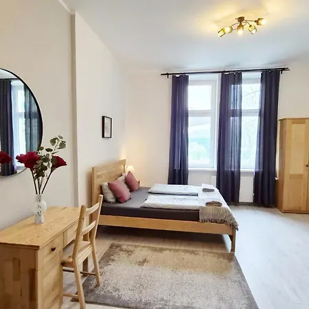 Dream Main Station Apartmanhotel 3*