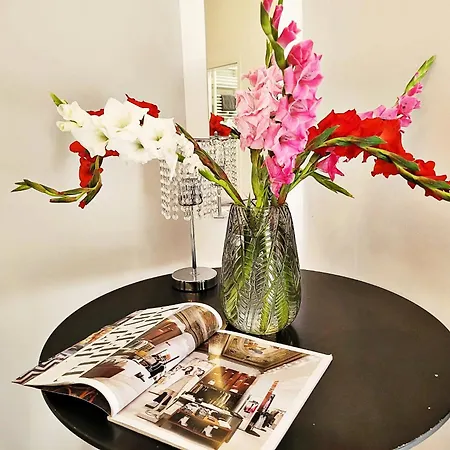 Dream Main Station Apartmanhotel