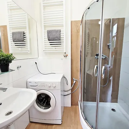 Dream Main Station Apart-hotel 3*